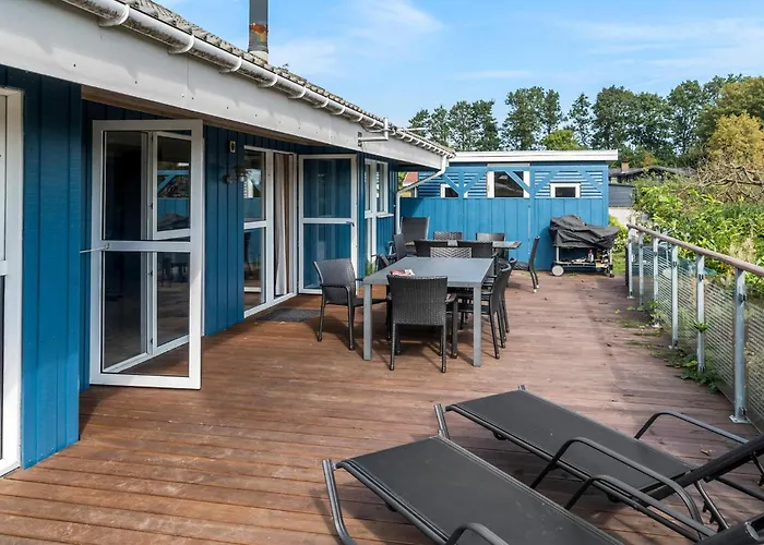 Vakantiehuis Awesome In With Sauna Hejls